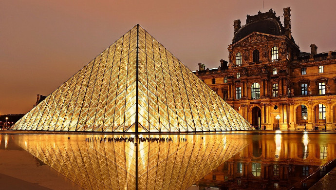 Museo del Louvre