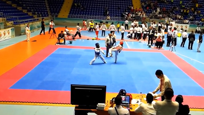 Combate de taekwondo